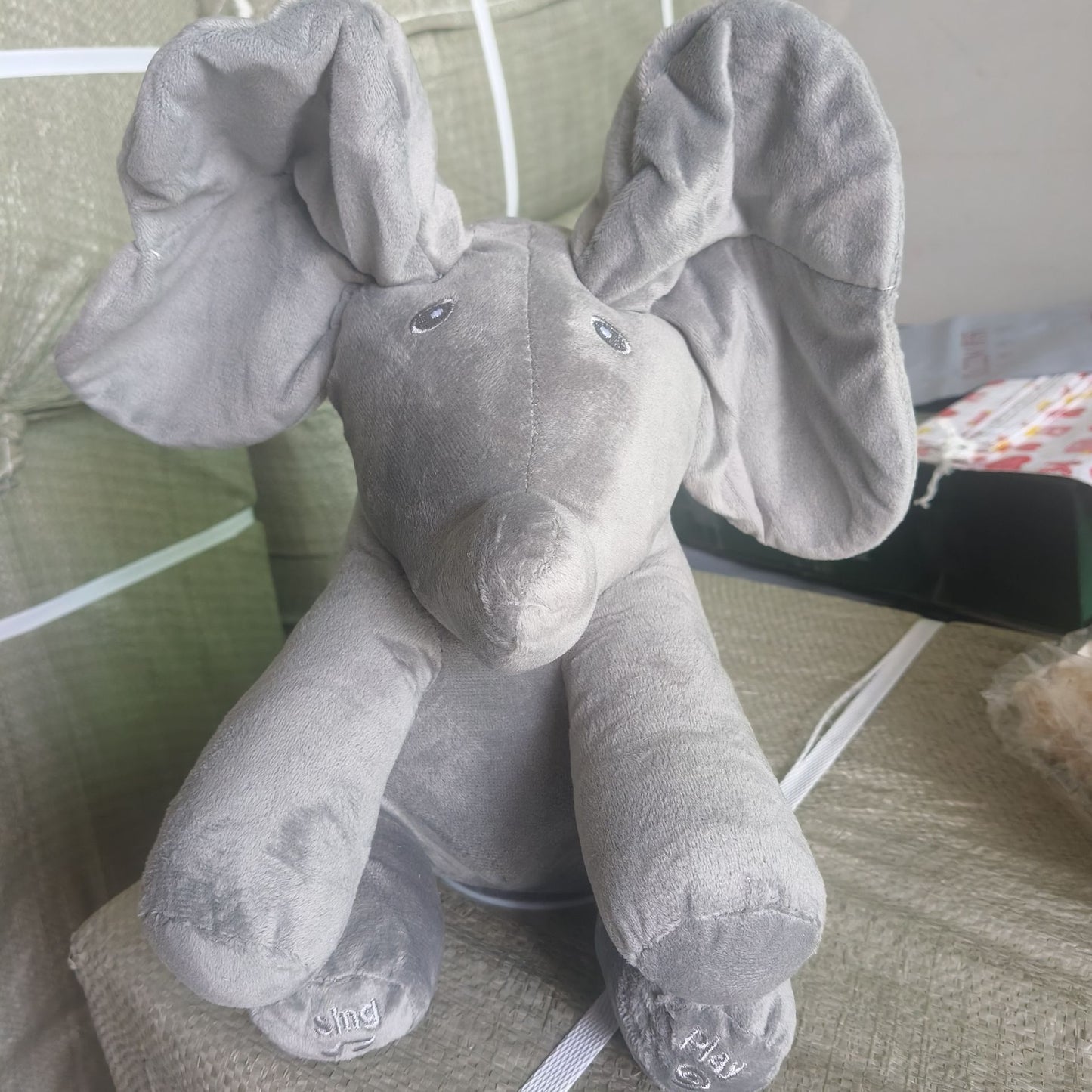Singing Electric Plush Toy Elephant with Peek-A-Boo Function