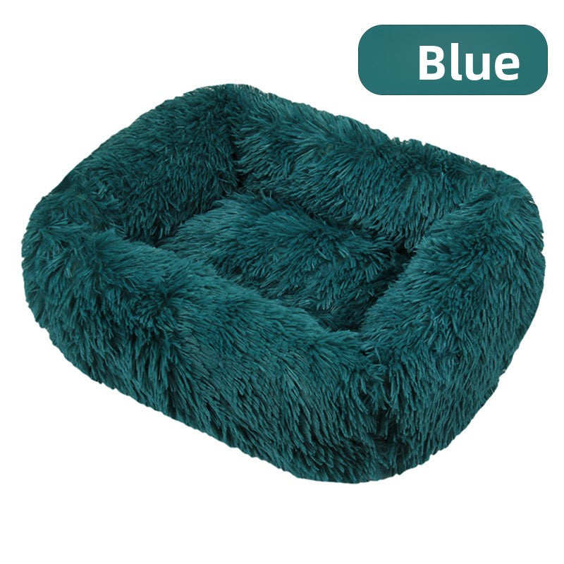 Square plush pet bed