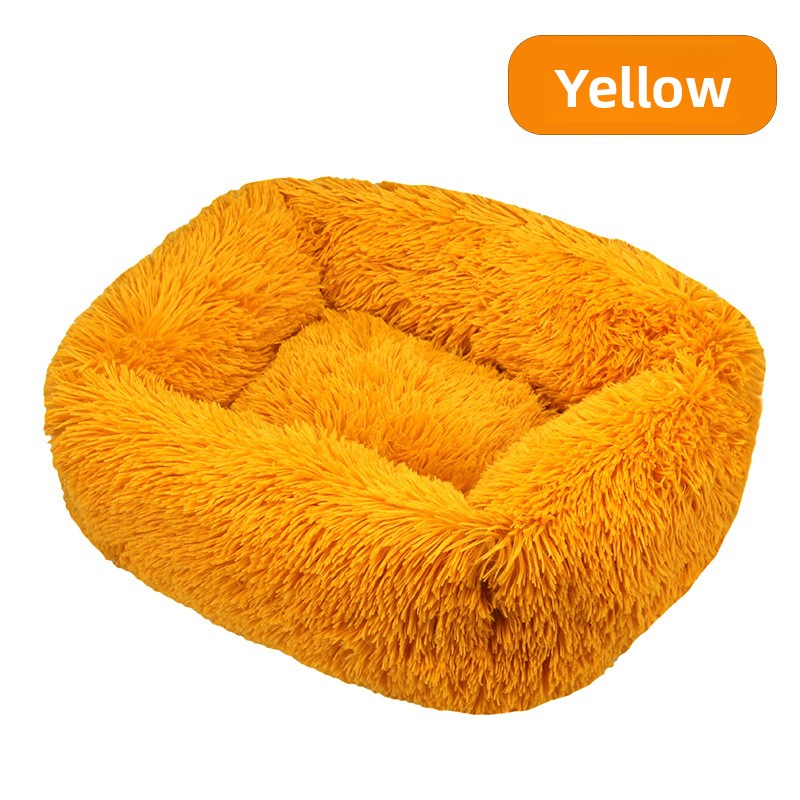 Square plush pet bed