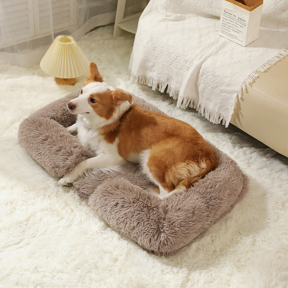 Plush Pet Kennel