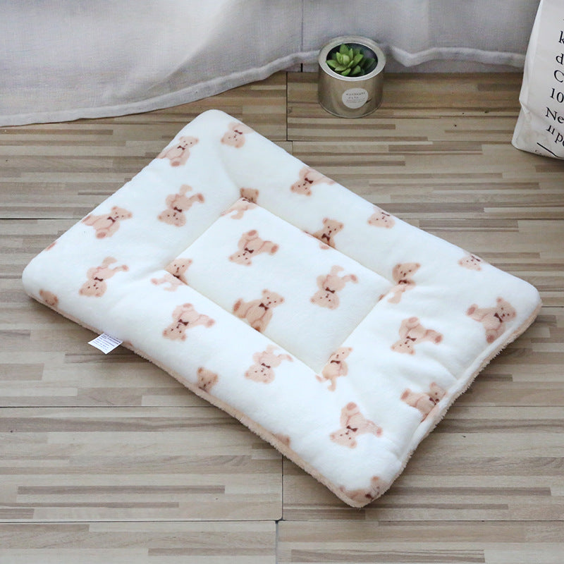Thickened plush cushion