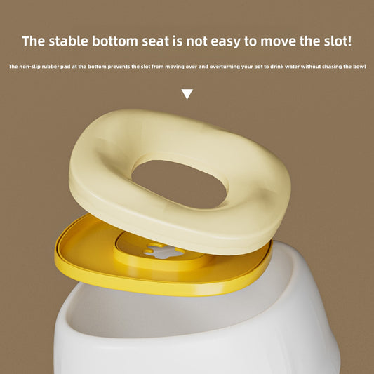 A water bowl for cats that doesn't get their mouths wet