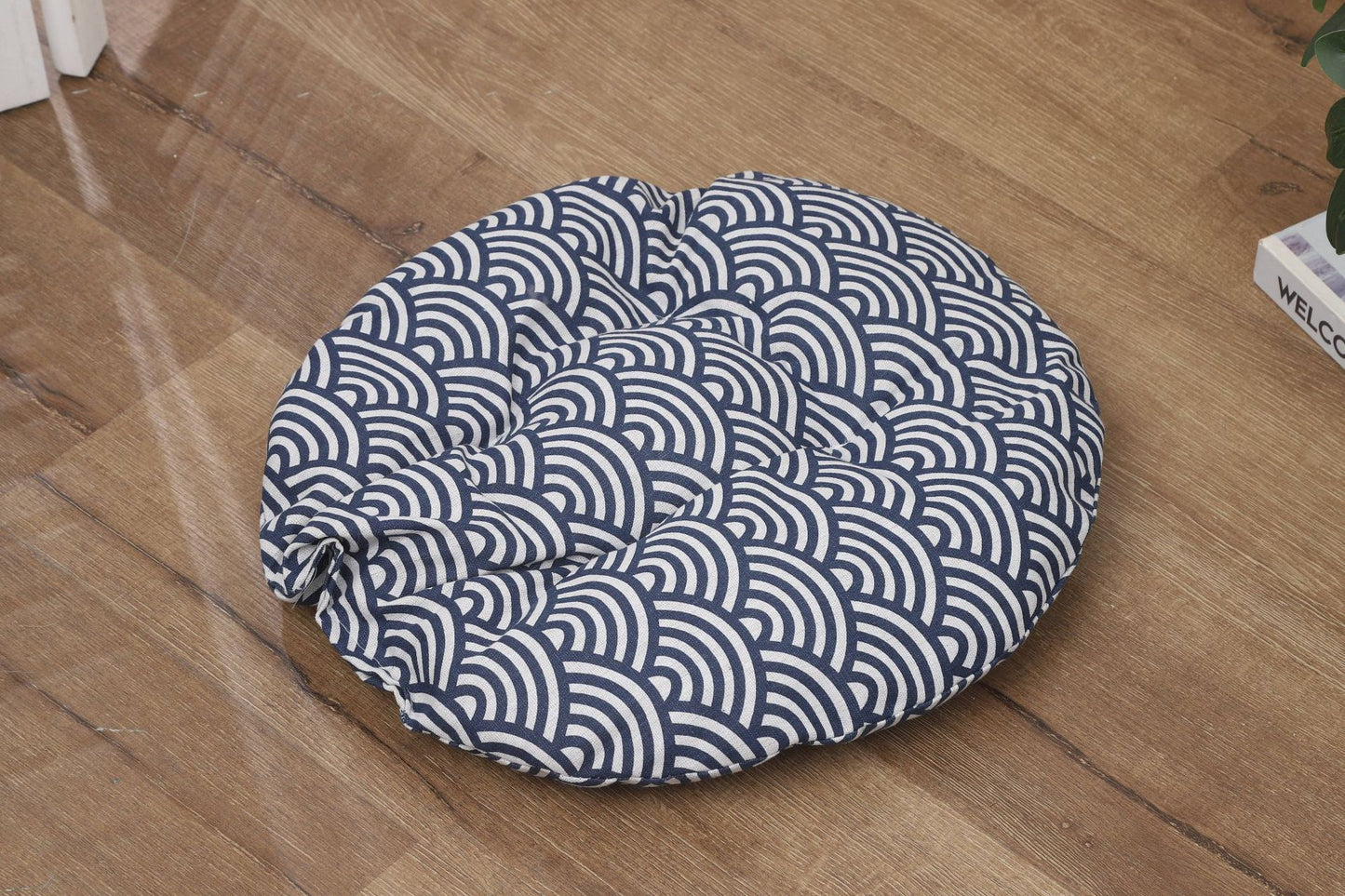 Rattan Woven Cat Bed with Cotton Pad