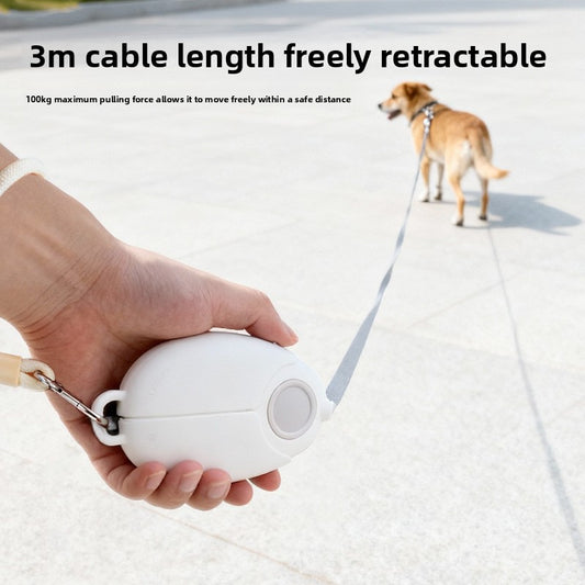 Automatic retractable traction rope